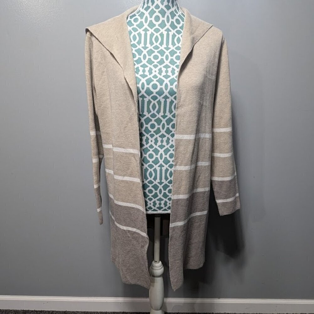 EUC Women's Apt. 9 Printed Long Cardigan Tan/Beige/Brown Size Large